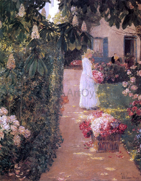  Frederick Childe Hassam Gathering Flowers in a French Garden - Canvas Art Print